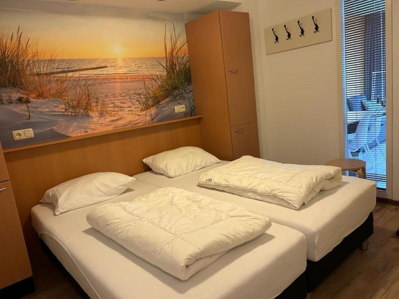 Appartement De Wadloper, Resort Amelander Kaap! Холлум Экстерьер фото